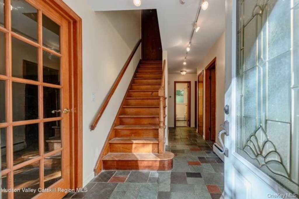 120 Sherman Road, Kingston, NY 12401 - Photo 7 of 50