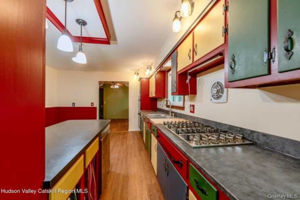 120 Sherman Road, Kingston, NY 12401 - Photo 9 of 50
