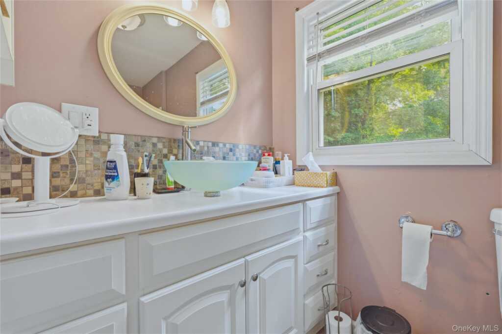 1207 Sawkill Road, Kingston, NY 12401 - Photo 15 of 19