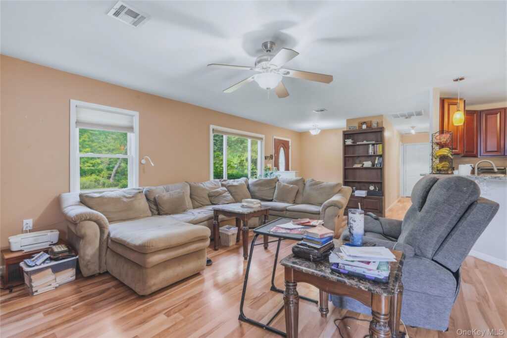 1207 Sawkill Road, Kingston, NY 12401 - Photo 6 of 19