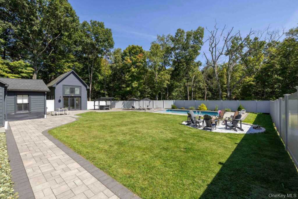 382 Band Camp Road, Saugerties, NY 12477 - Photo 4 of 50