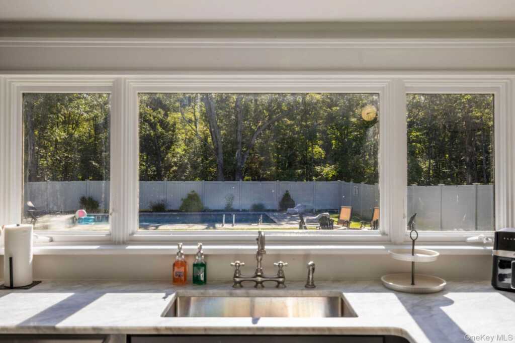 382 Band Camp Road, Saugerties, NY 12477 - Photo 8 of 50