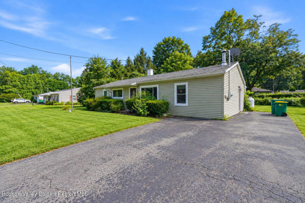 1207 Sawkill Road, Kingston, NY 12401 - Photo 2 of 19
