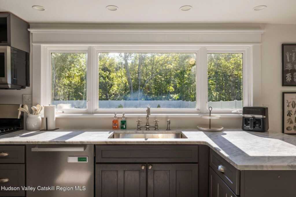 382 Band Camp Road, Saugerties, NY 12477 - Photo 11 of 45