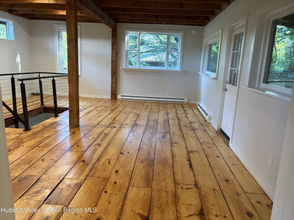 21 Jackson Hill Road, Saugerties, NY 12477 - Photo 5 of 15