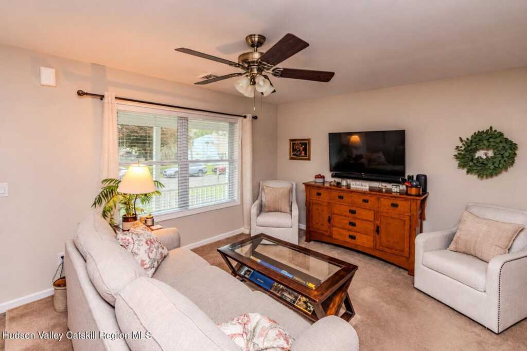 5 Meadowbrook Drive, Kingston, NY 12401 - Photo 3 of 26