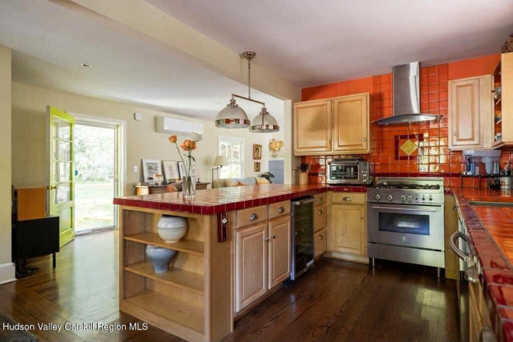 2614 Glasco Turnpike, Woodstock, NY 12498 - Photo 7 of 36