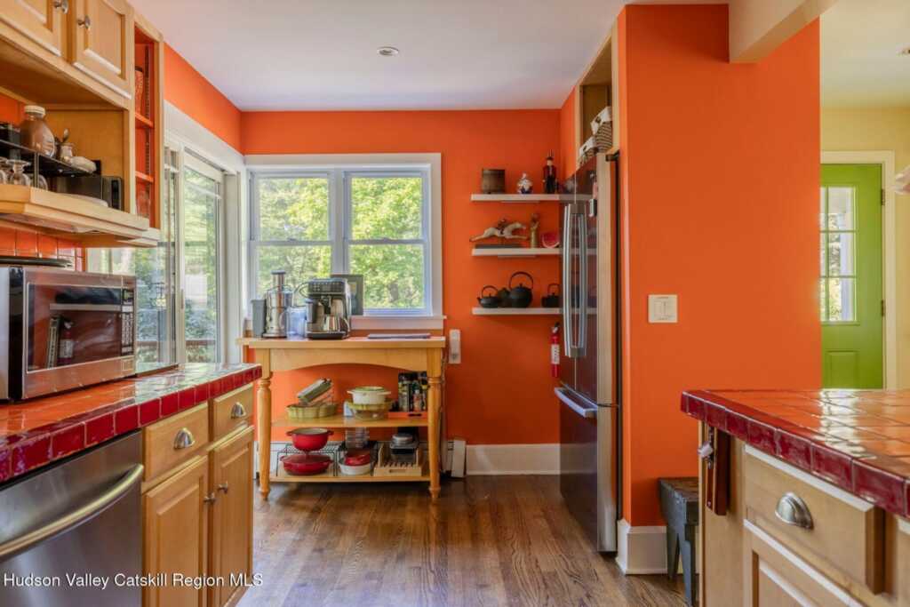 2614 Glasco Turnpike, Woodstock, NY 12498 - Photo 9 of 36