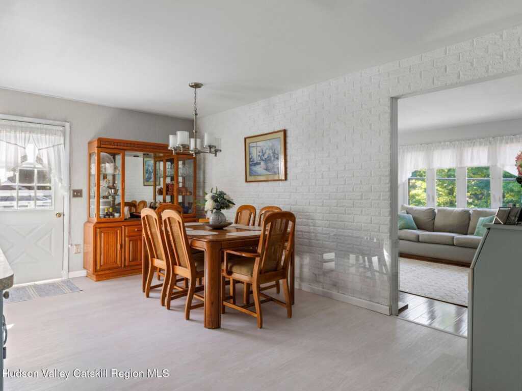 706 Glasco Turnpike, Saugerties, NY 12477 - Photo 10 of 50