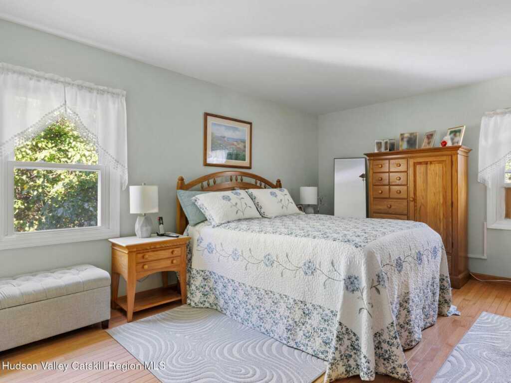 706 Glasco Turnpike, Saugerties, NY 12477 - Photo 16 of 50