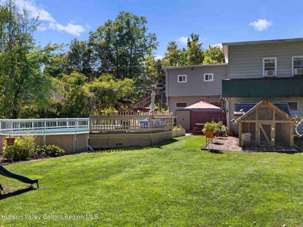 706 Glasco Turnpike, Saugerties, NY 12477 - Photo 3 of 50