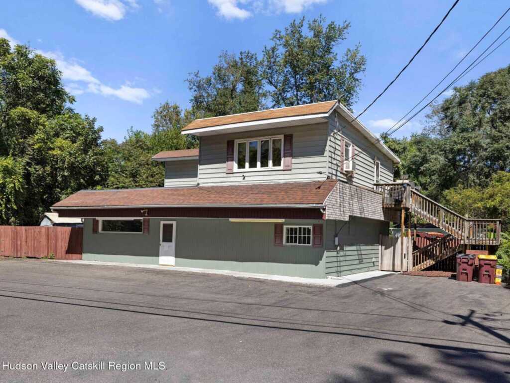 706 Glasco Turnpike, Saugerties, NY 12477 - Photo 34 of 50