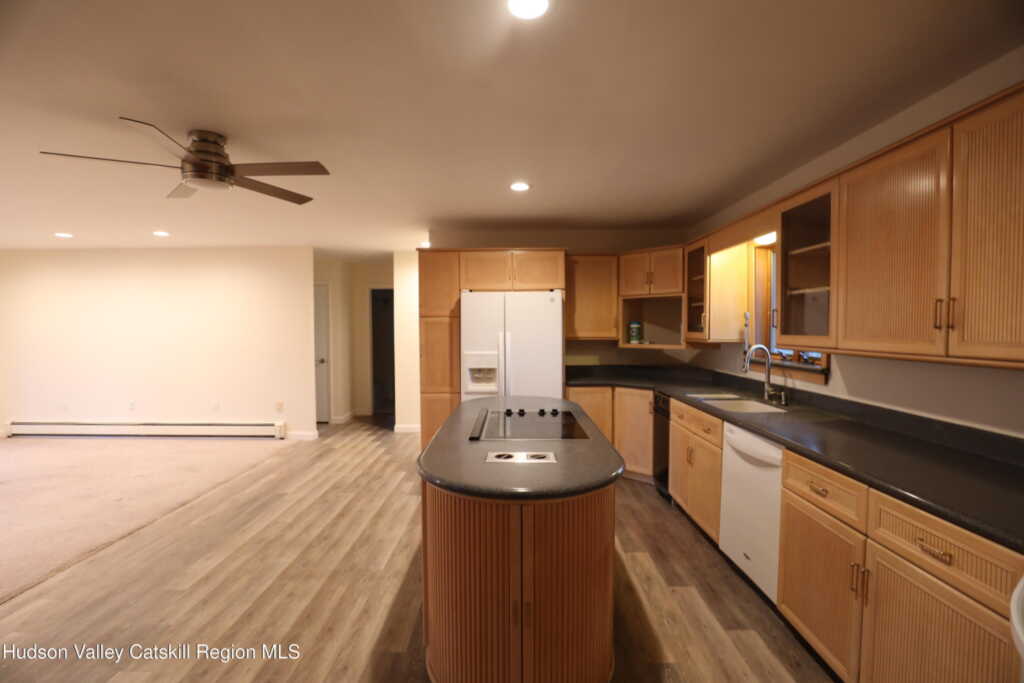 87 Overlook Estates, Unit #4b, Saugerties, NY 12477 - Photo 15 of 22
