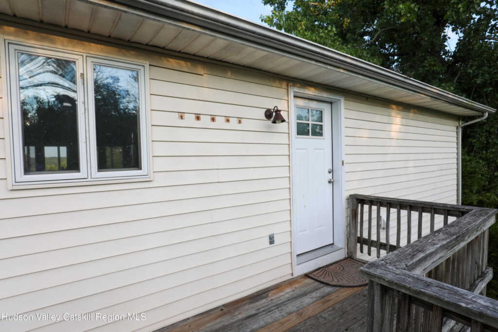 87 Overlook Estates, Unit #4b, Saugerties, NY 12477 - Photo 2 of 22