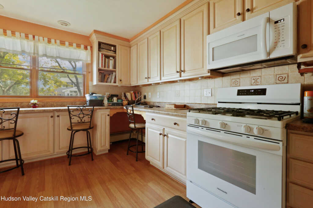 2 Stevens Court, Saugerties, NY 12477 - Photo 7 of 26