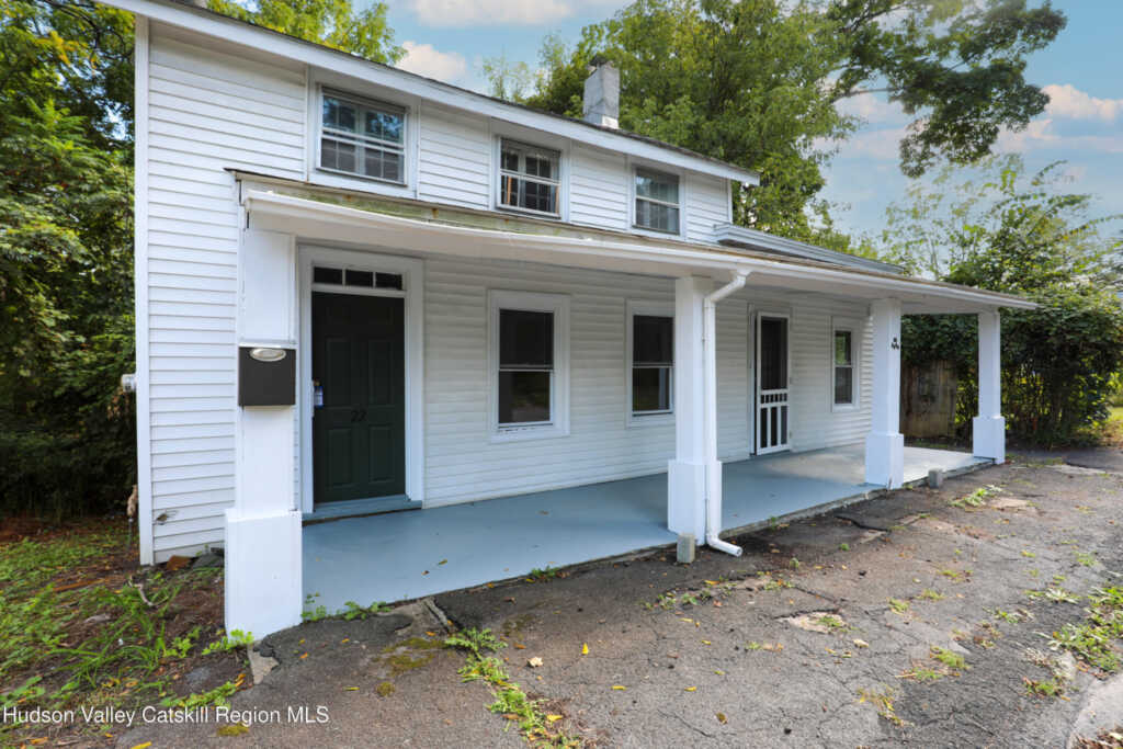 22 Post Street, Saugerties, NY 12477