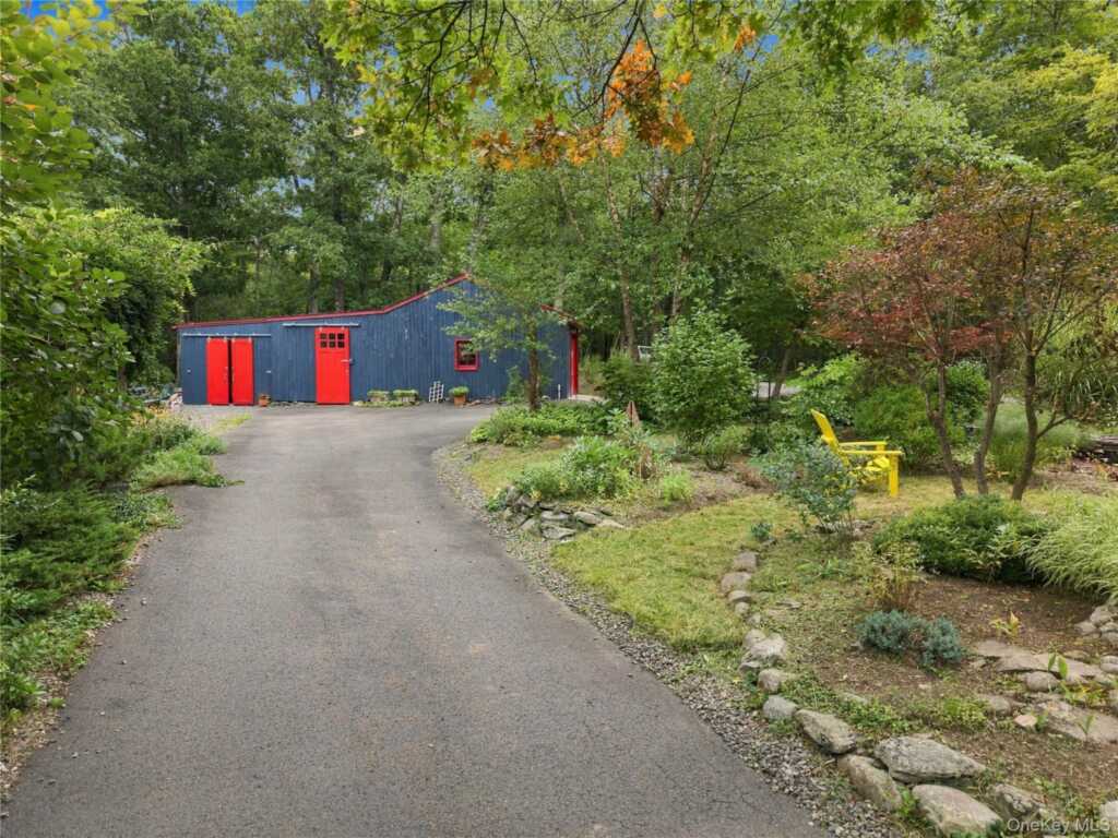 7 Wilber Lane, Woodstock, NY 12498 - Photo 3 of 50