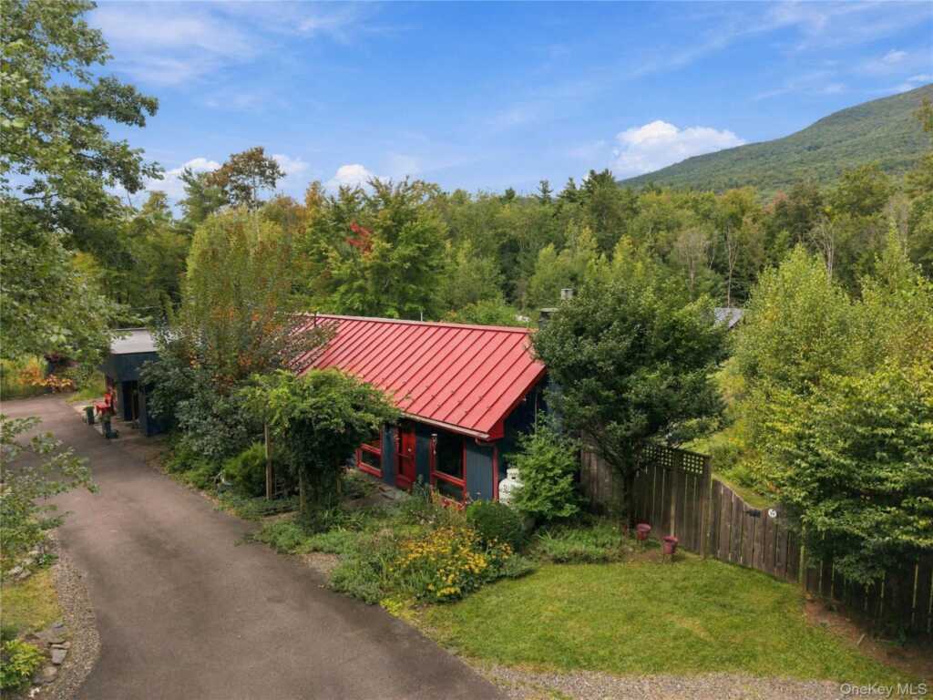 7 Wilber Lane, Woodstock, NY 12498 - Photo 4 of 50