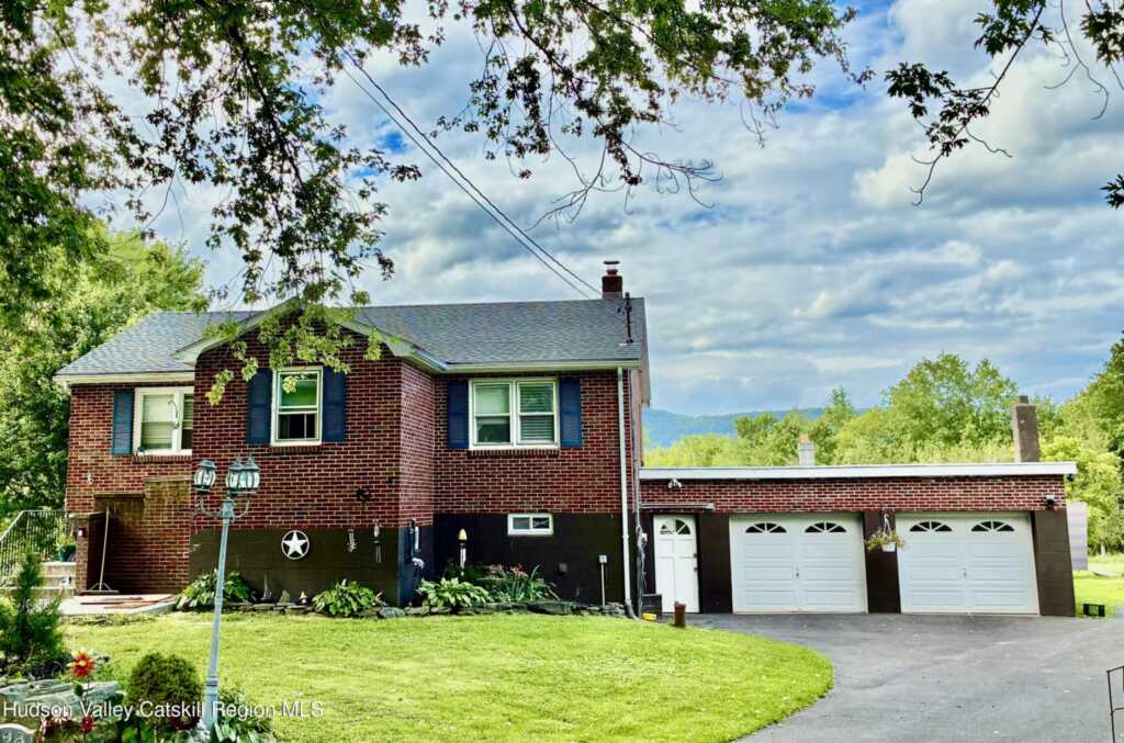 228 Bruynswick Road, New Paltz, NY 12561 - Photo 2 of 32