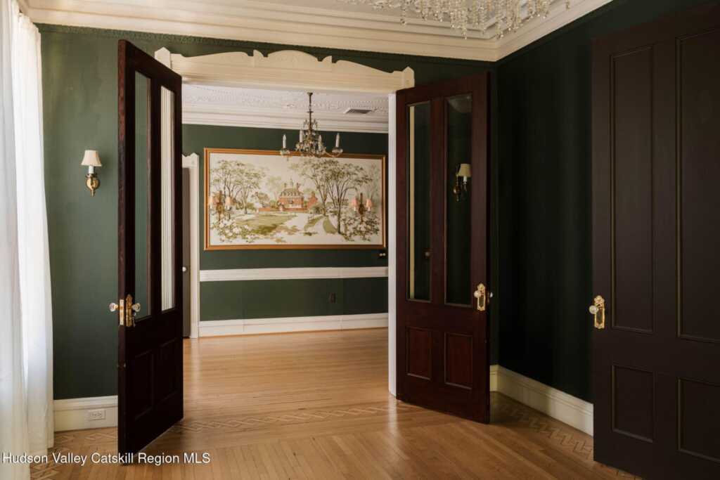 38 Maiden Lane, Kingston, NY 12401 - Photo 8 of 43