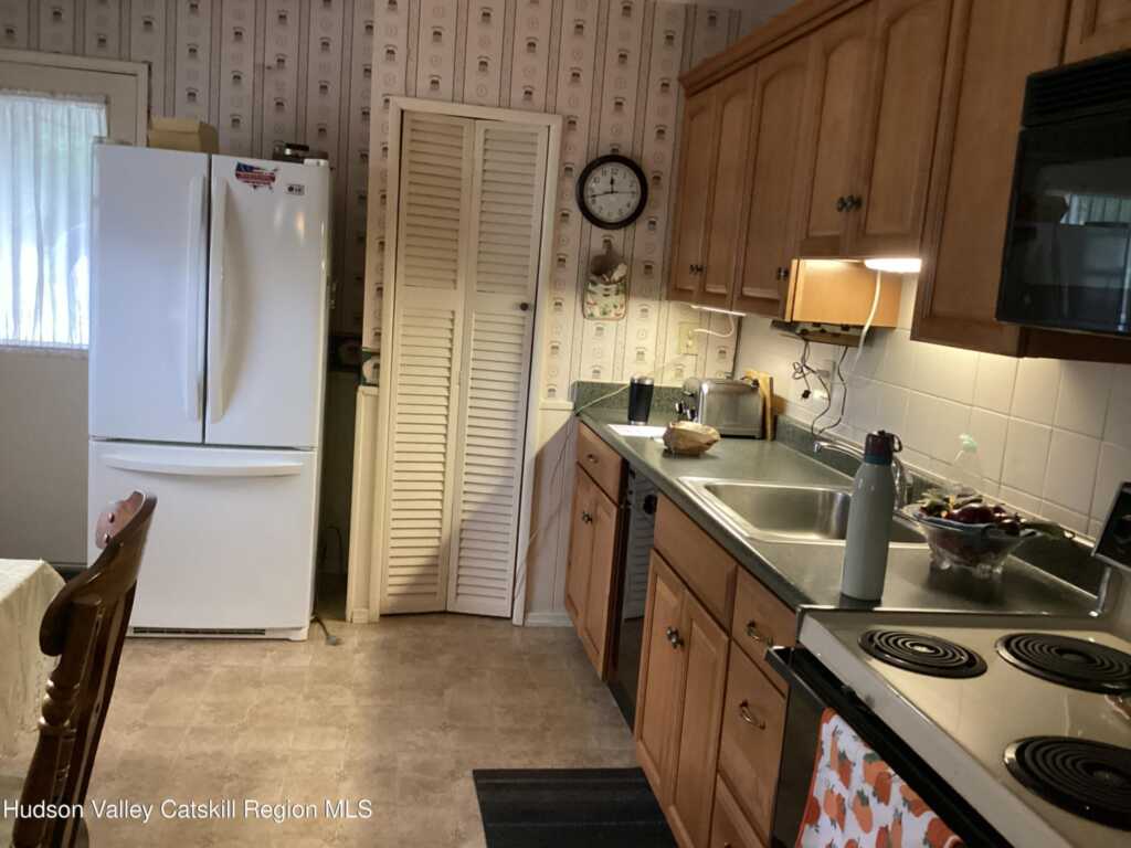 1 South Road, High Falls, NY 12440 - Photo 12 of 27