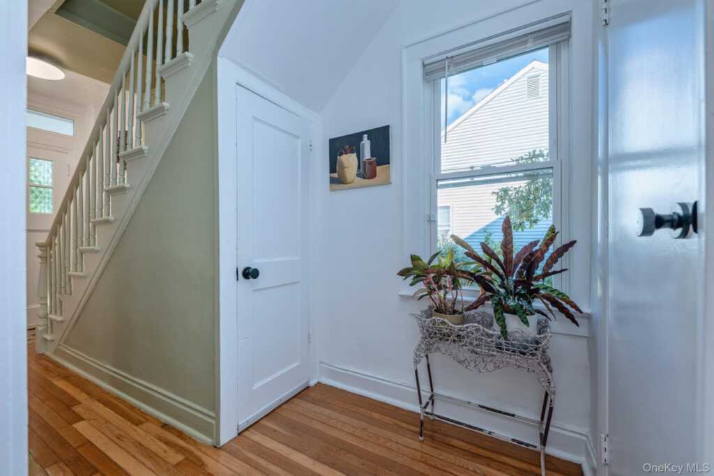 140 Linderman Avenue, Kingston, NY 12401 - Photo 23 of 47