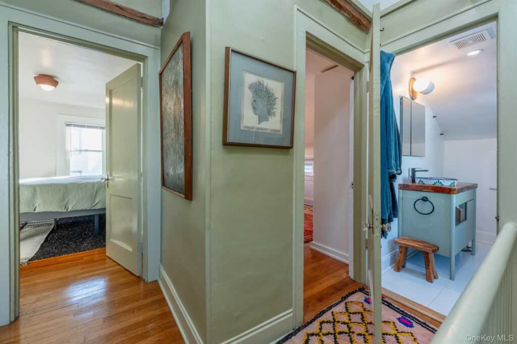 140 Linderman Avenue, Kingston, NY 12401 - Photo 25 of 47