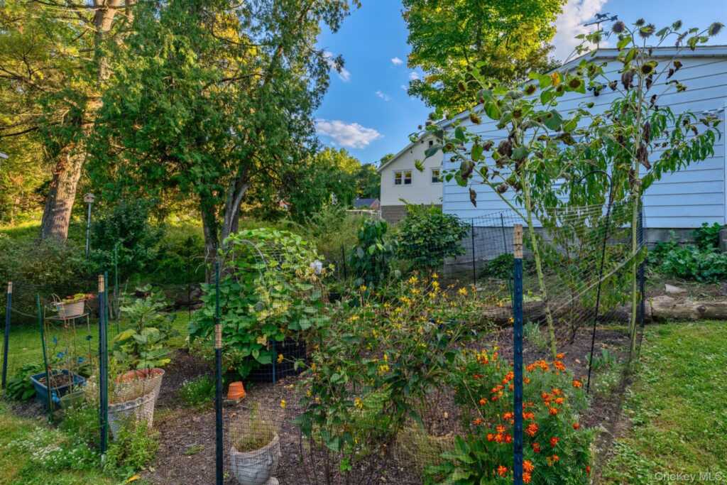 140 Linderman Avenue, Kingston, NY 12401 - Photo 44 of 47