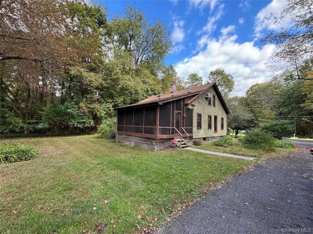 123 Plains Road, New Paltz, NY 12561 - Photo 35 of 39