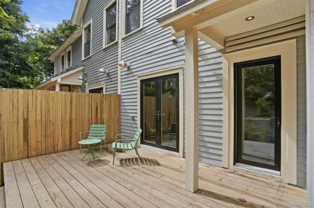 625 Delaware Avenue, Kingston, NY 12401 - Photo 21 of 23