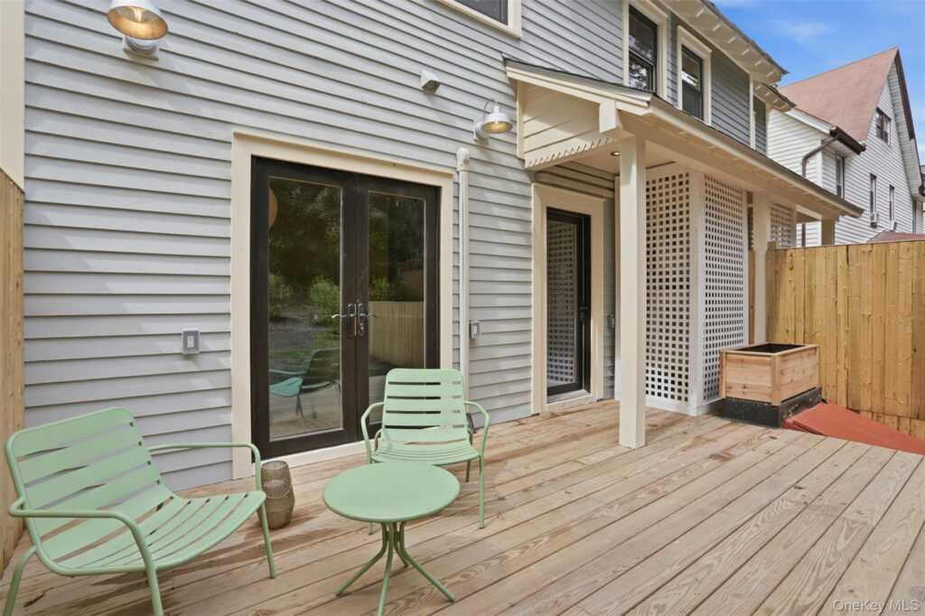 625 Delaware Avenue, Kingston, NY 12401 - Photo 22 of 23