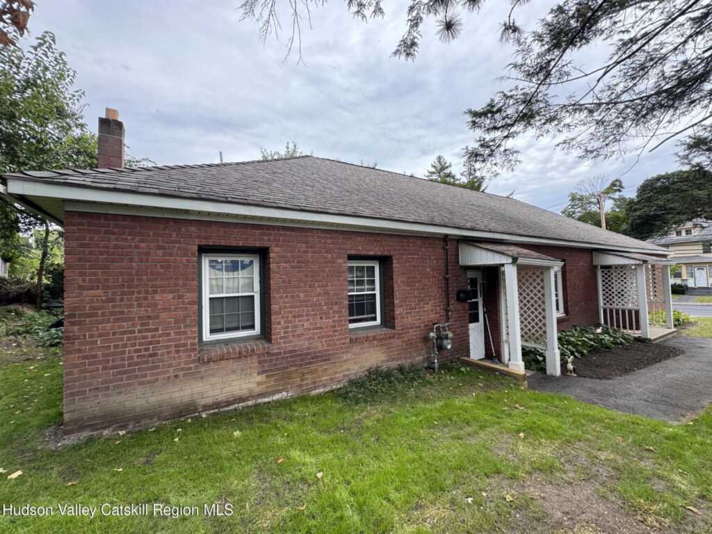 103 Chester Street, Kingston, NY 12401 - Photo 4 of 13