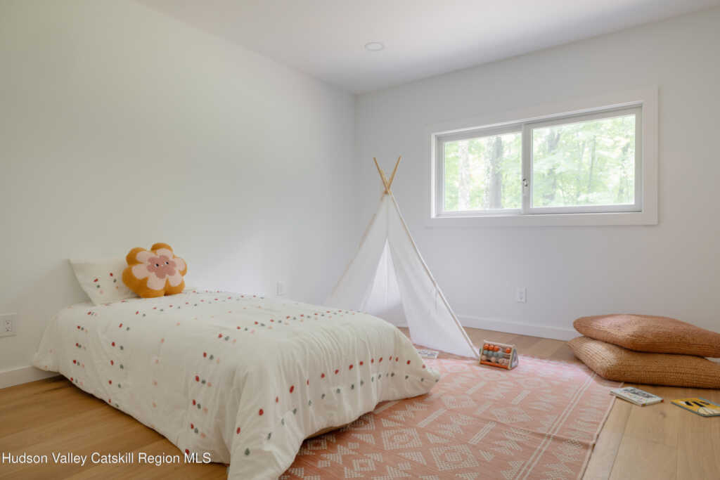 231 High Falls Road, Saugerties, NY 12477 - Photo 17 of 25