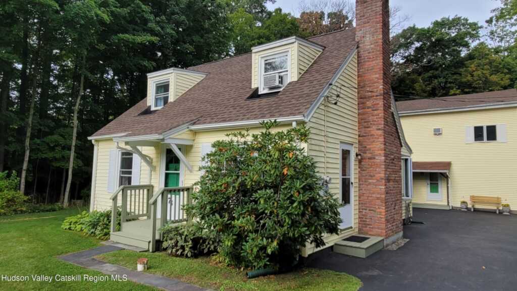 73 Pine Street, West Hurley, NY 12491 - Photo 4 of 33