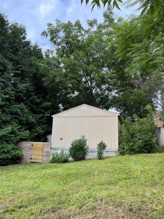 30 Sycamore Street, Kingston, NY 12401 - Photo 9 of 11
