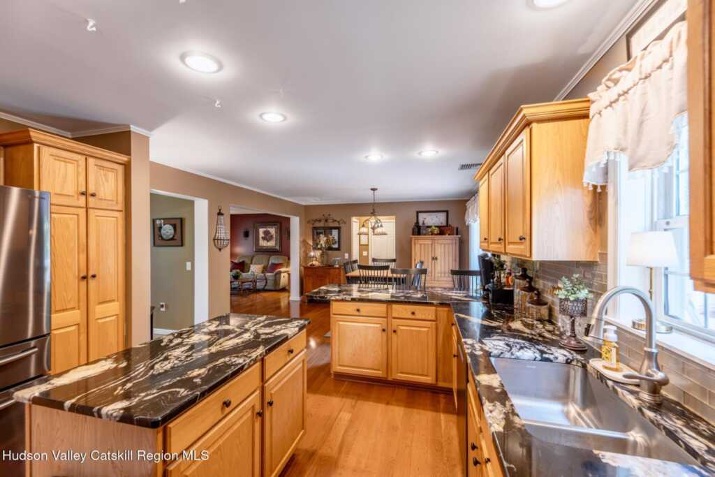 24 Deer Run Road, Kingston, NY 12401 - Photo 14 of 47