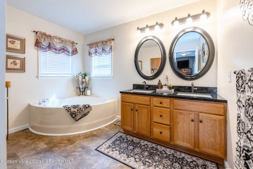 24 Deer Run Road, Kingston, NY 12401 - Photo 28 of 47
