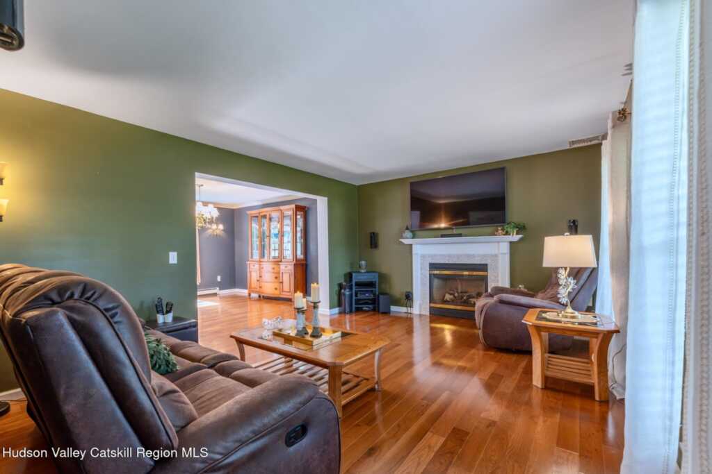 24 Deer Run Road, Kingston, NY 12401 - Photo 5 of 47
