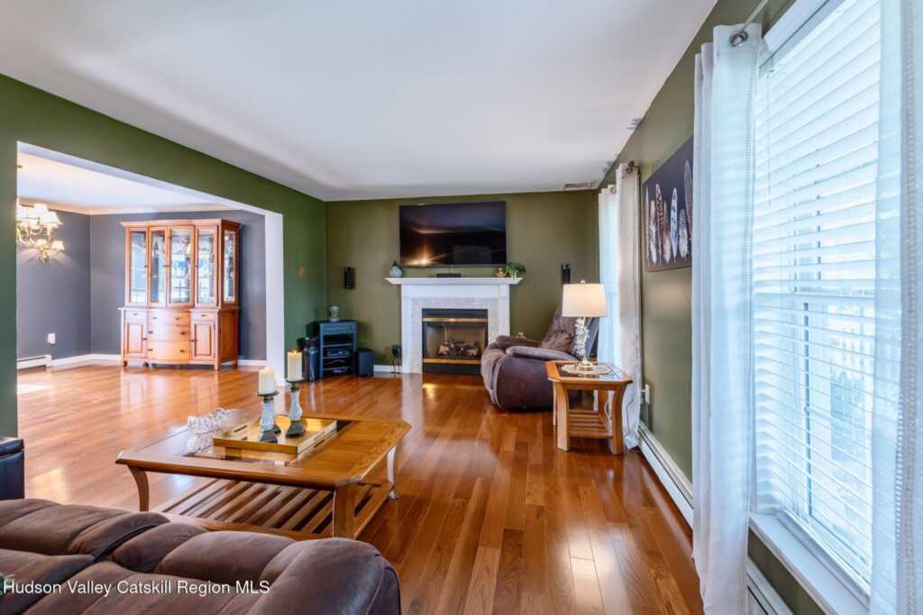 24 Deer Run Road, Kingston, NY 12401 - Photo 6 of 47