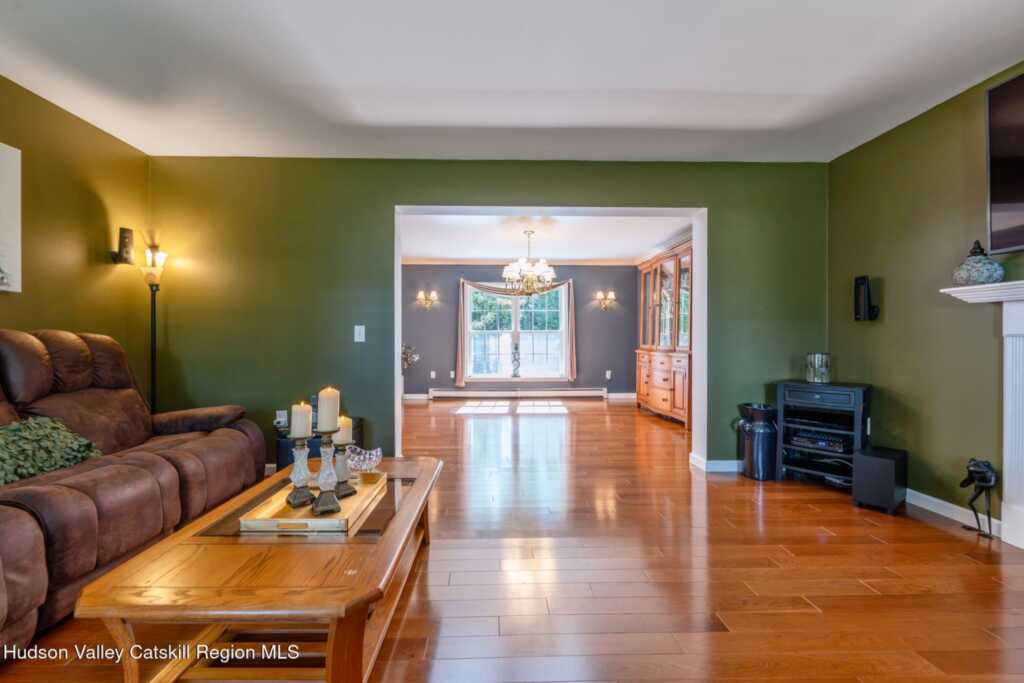 24 Deer Run Road, Kingston, NY 12401 - Photo 9 of 47