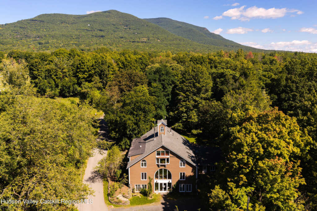 34 Elwyn Lane, Woodstock, NY 12498