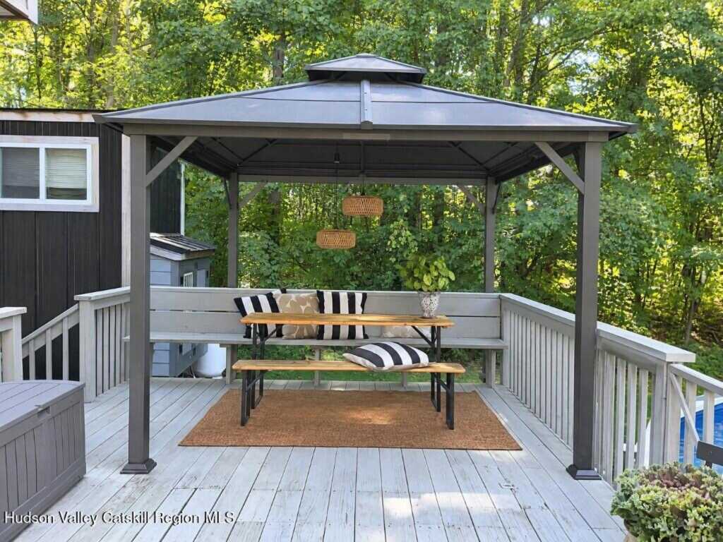 25 Gardiner Park, New Paltz, NY 12561 - Photo 17 of 47