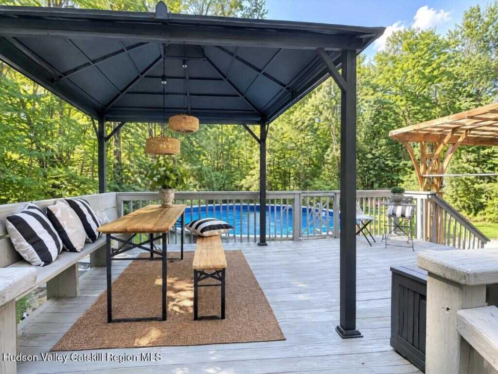 25 Gardiner Park, New Paltz, NY 12561 - Photo 19 of 47