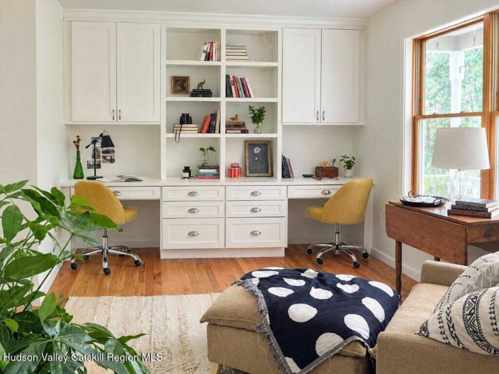 25 Gardiner Park, New Paltz, NY 12561 - Photo 5 of 47