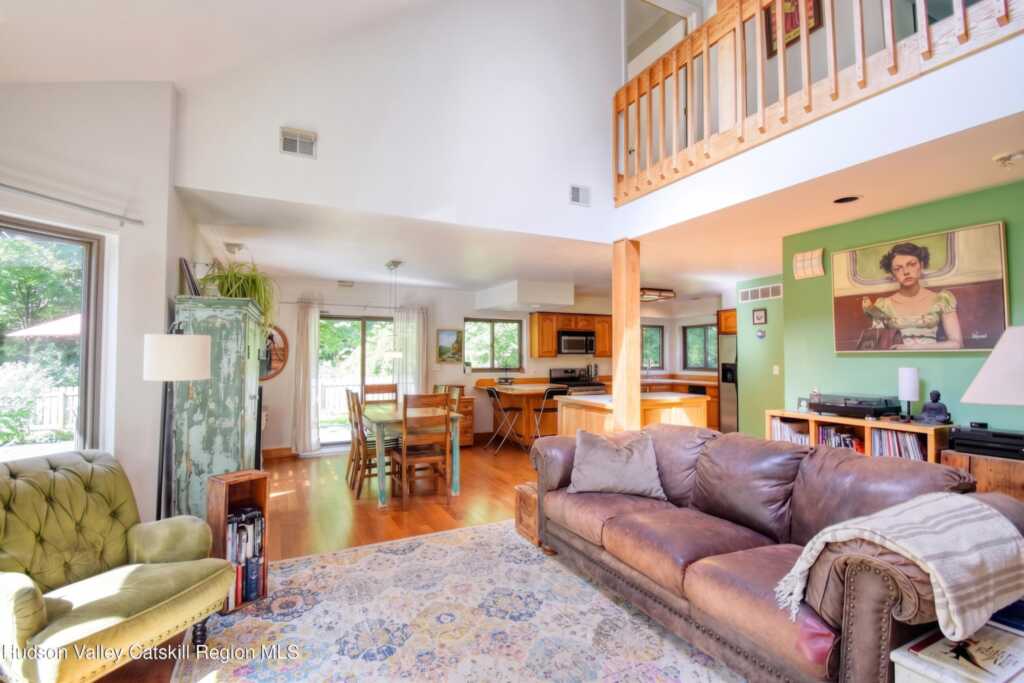 891 Old Post Road, New Paltz, NY 12561 - Photo 8 of 26