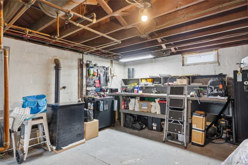 25 Hayes Street, Kingston, NY 12401 - Photo 23 of 35