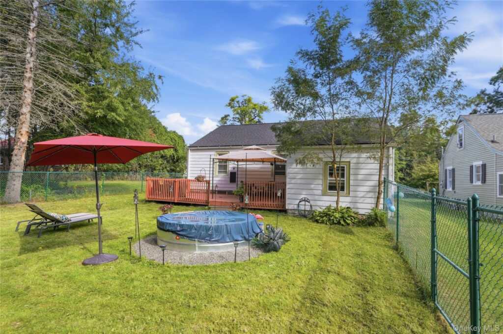 25 Hayes Street, Kingston, NY 12401 - Photo 29 of 35