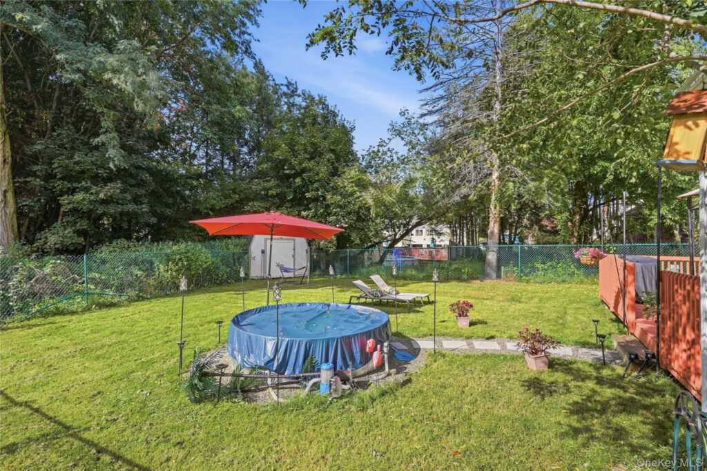 25 Hayes Street, Kingston, NY 12401 - Photo 30 of 35