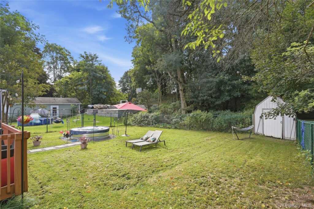 25 Hayes Street, Kingston, NY 12401 - Photo 32 of 35