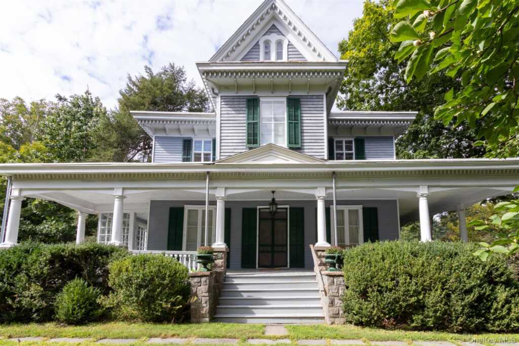 6477 Montgomery St 6477 Montgomery St, Rhinebeck, NY 12572